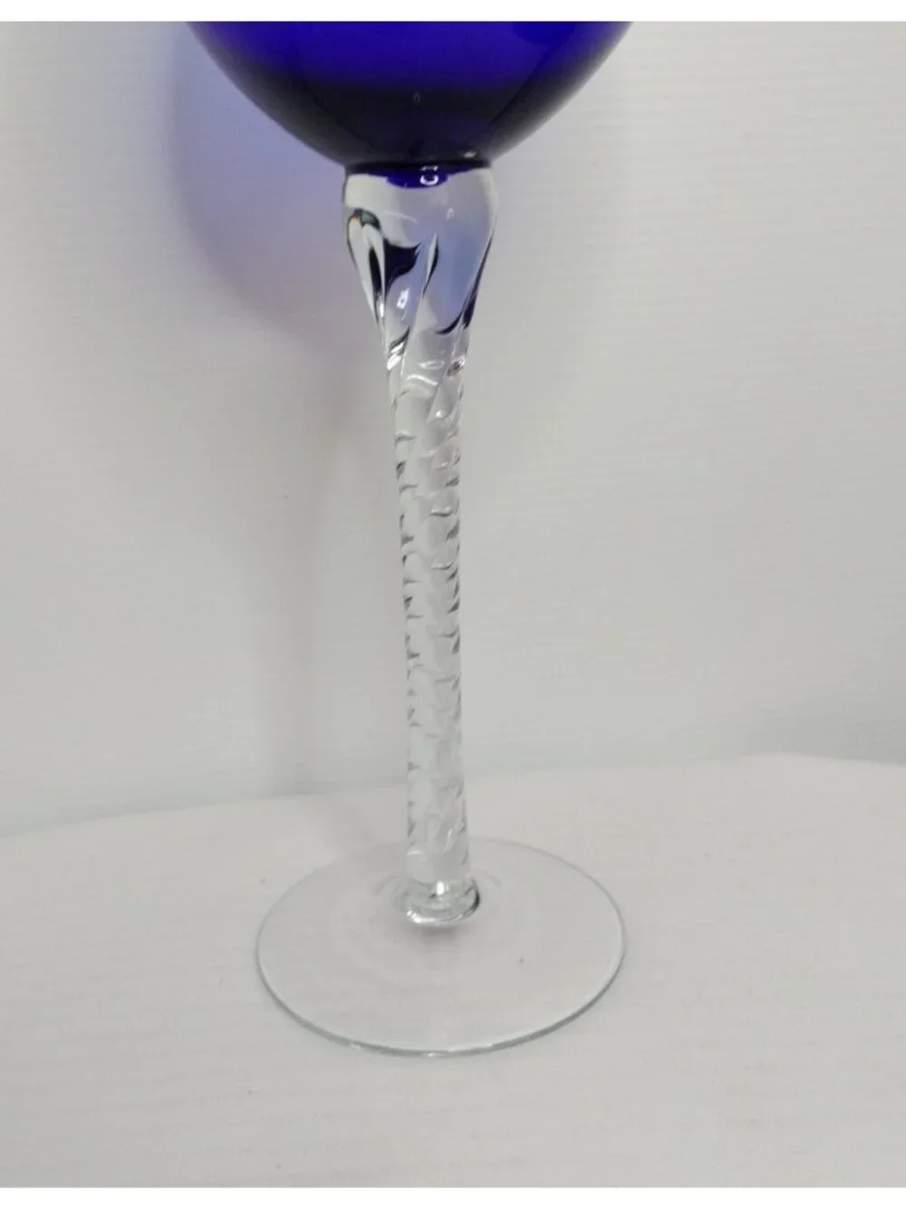 Bombay Cobalt Blue Ballon Wine Glass Twist Stem Goblet Art Glass 11
